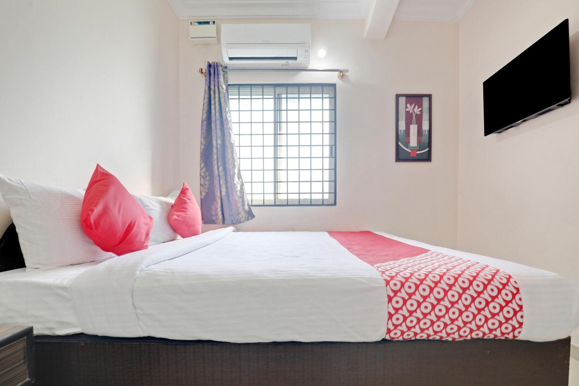 Hotel O Hotel Utsav Palace Bangalore Bagian luar foto