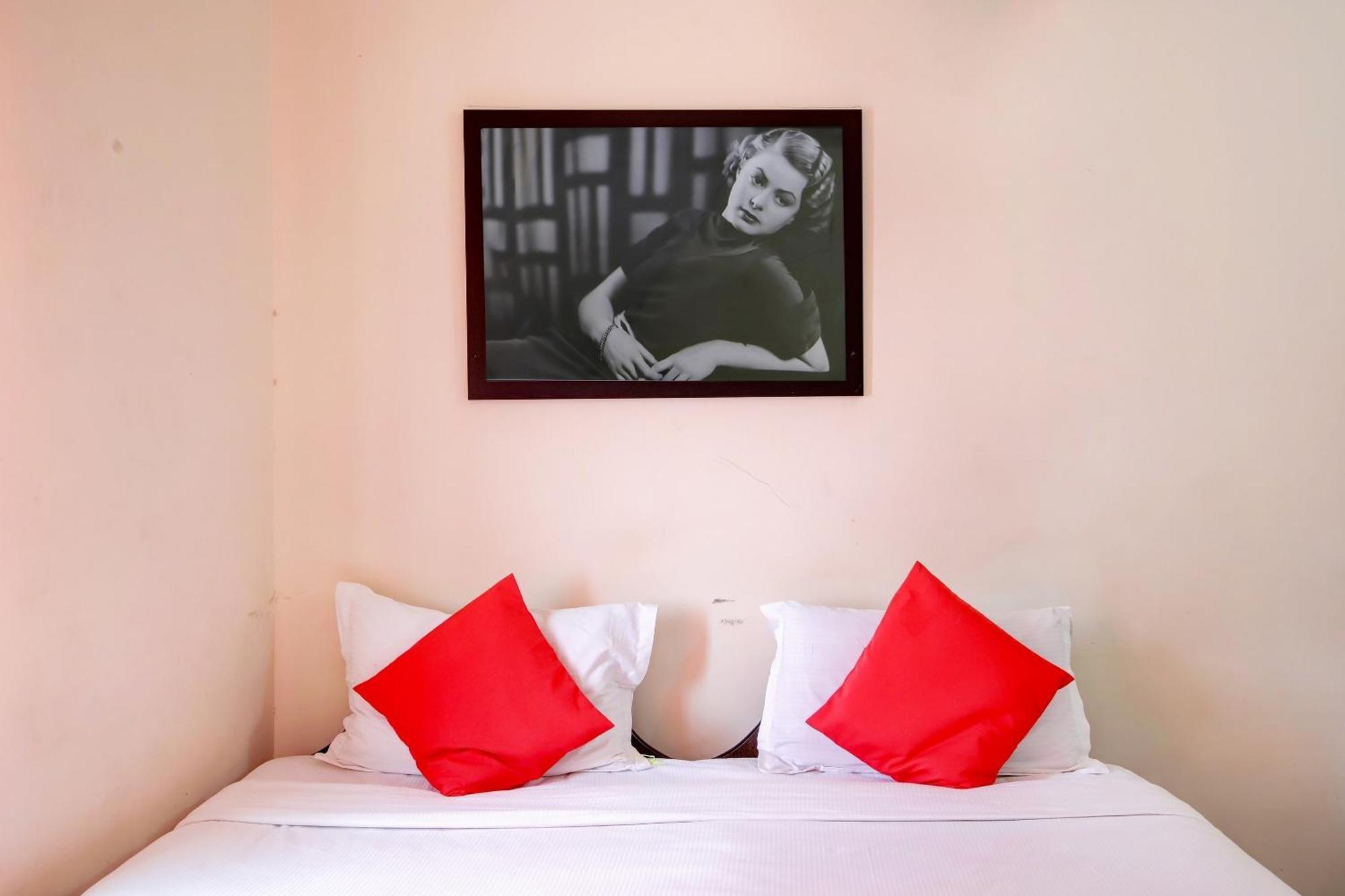 Hotel O Hotel Utsav Palace Bangalore Bagian luar foto