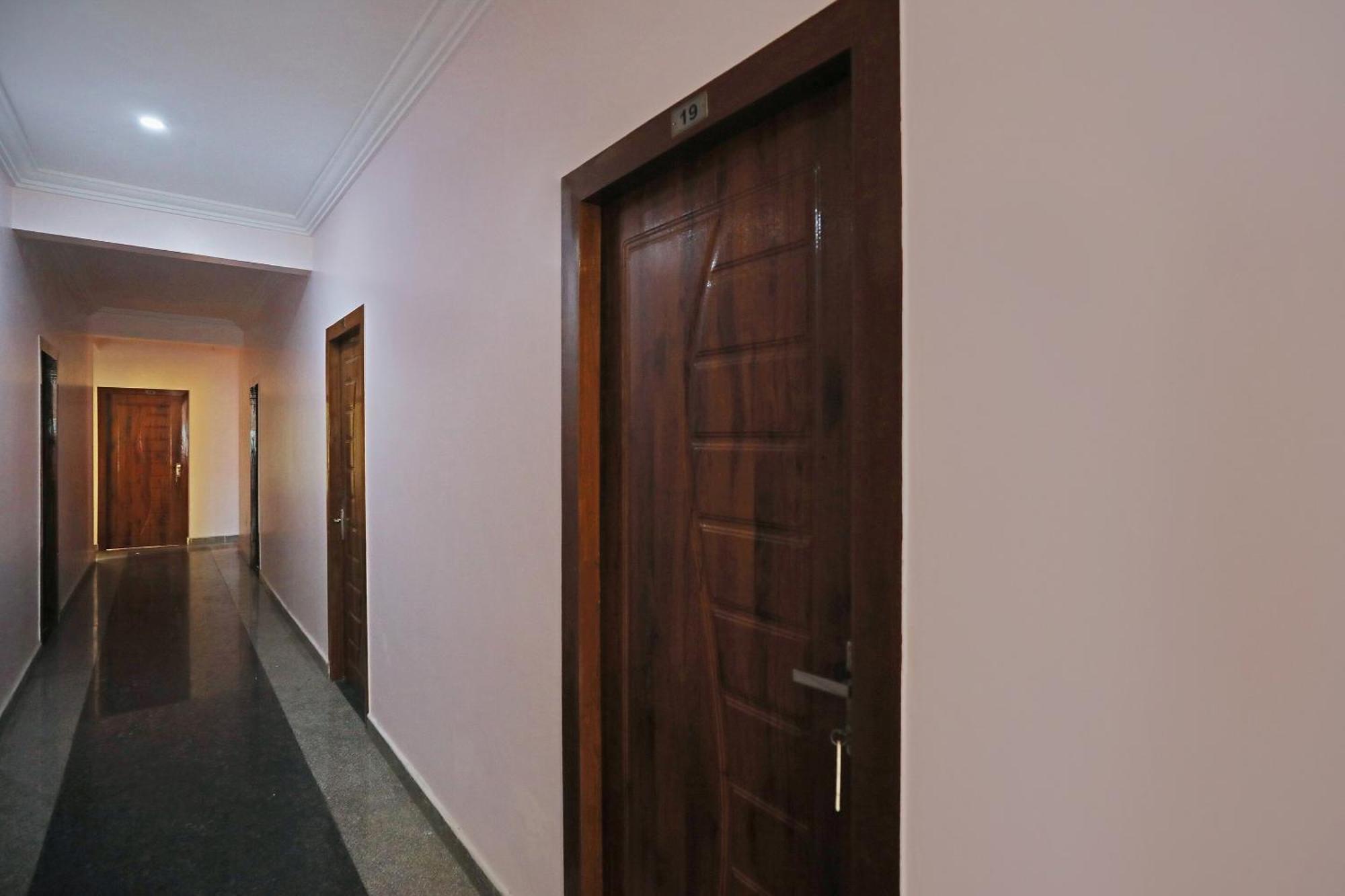 Hotel O Hotel Utsav Palace Bangalore Bagian luar foto
